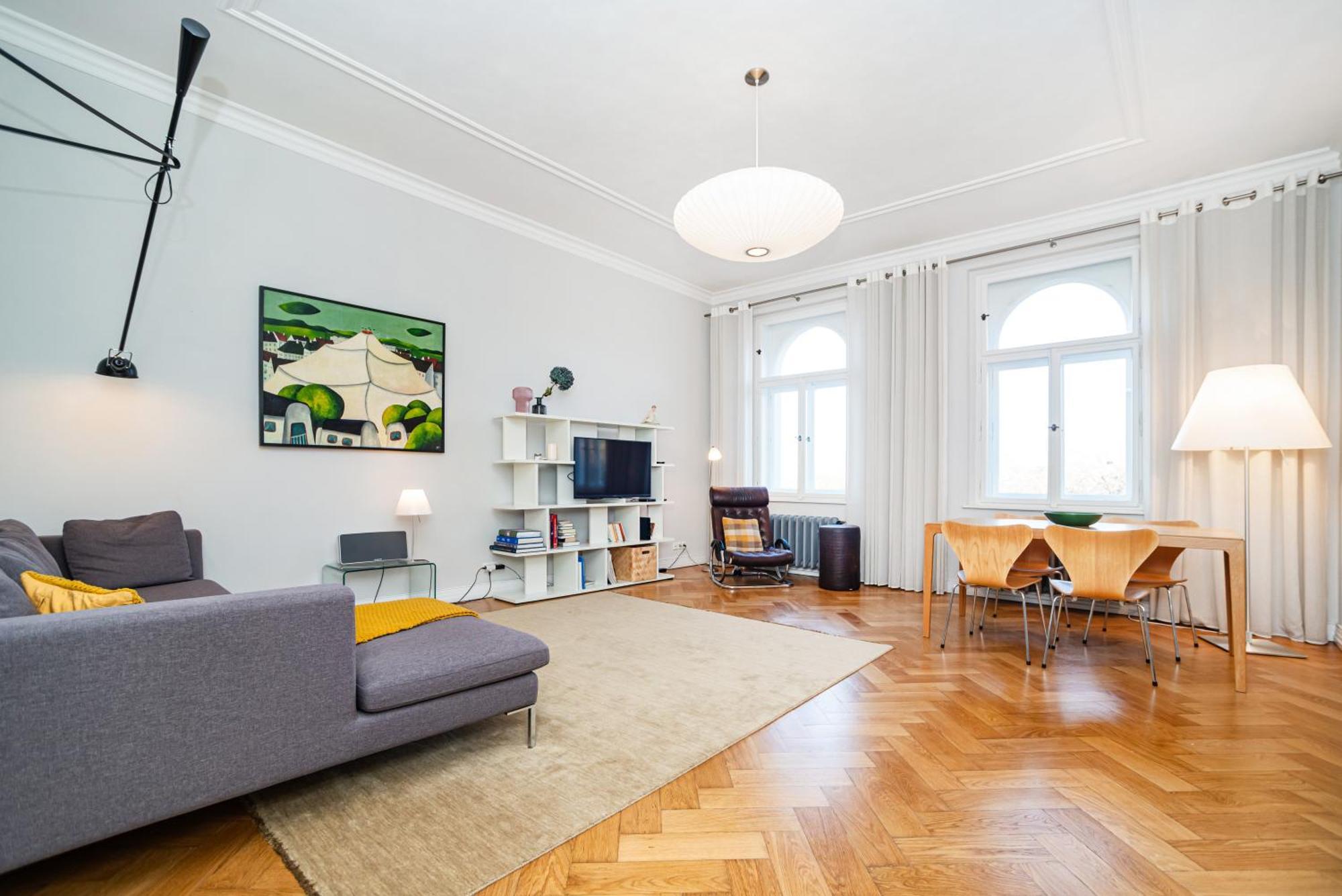 Amazing One-bedroom * Praga